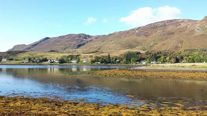 Villa Eilean Donan View Dornie Esterno foto